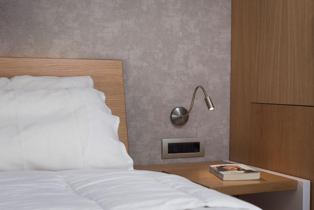 Ikaros Hotel Chania  Zewnętrze zdjęcie